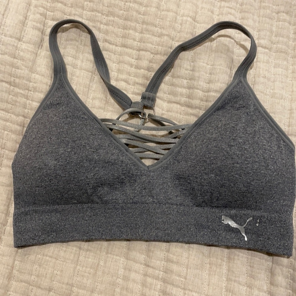 Sport bra size small